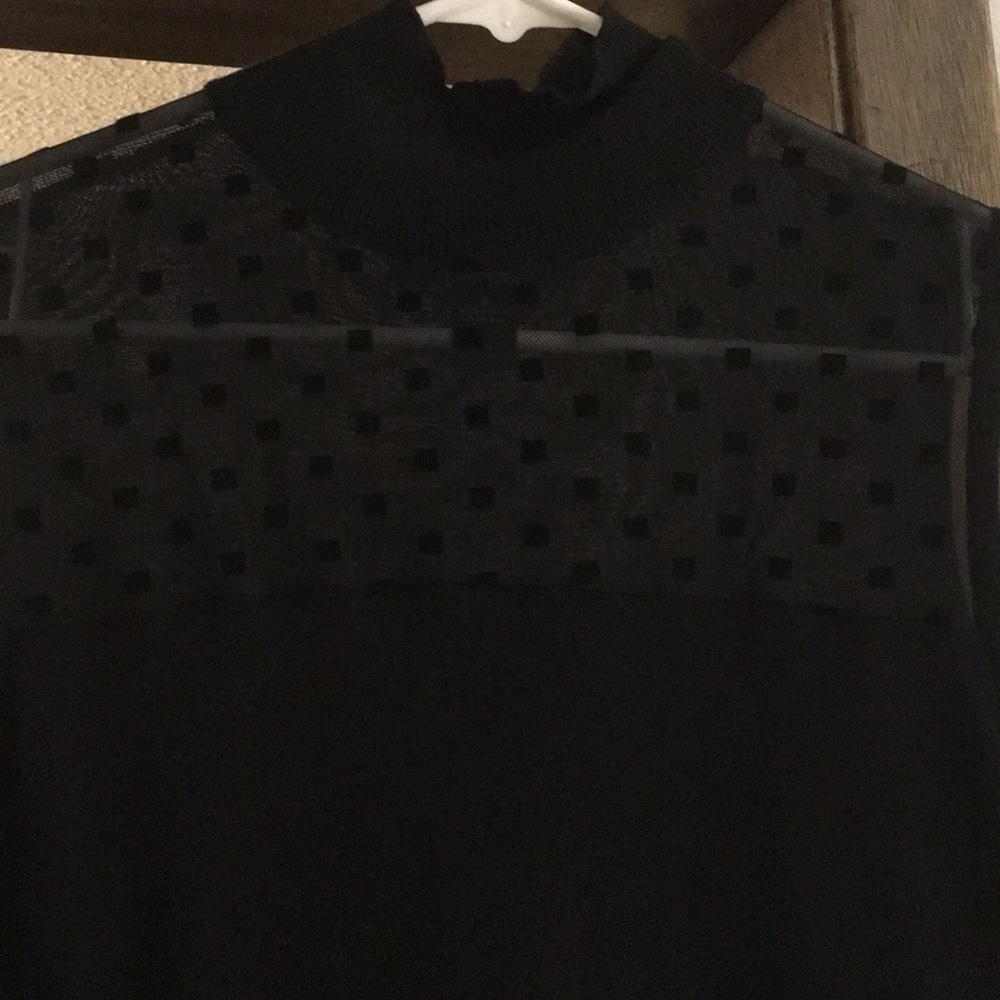 Top - Picture 2 of 3